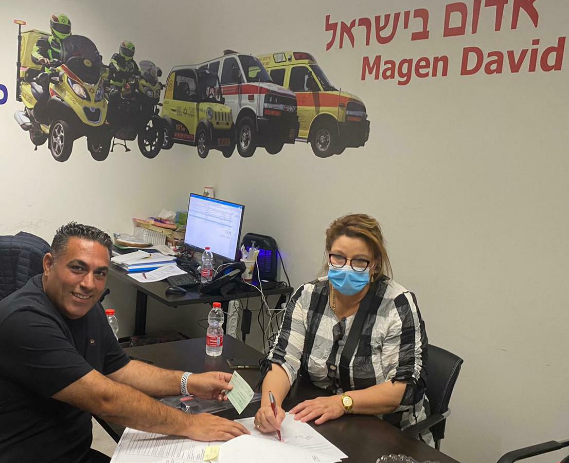 שפי ששון תרם אמבולנס למדא צילום דוברות מדא 24.5.2020 1