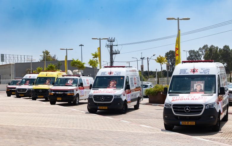 ניידת טיפול נמרץ ו-5 אמבולנסים נתרמו לזכרם של שישה מתנדבי מד"א שנפלו במהלך מלחמת 'חרבות ברזל'