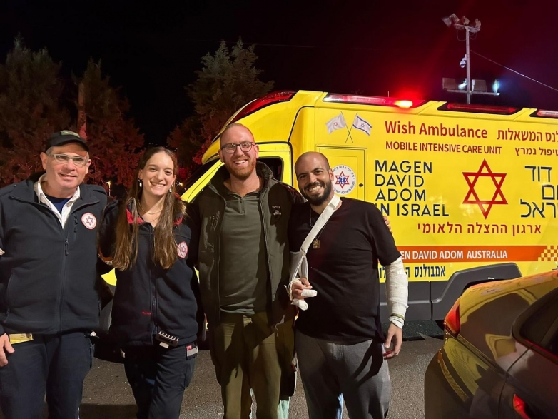 אמבולנס המשאלות הגשים משאלה לחייל שנפצע קשה ברצועת עזה